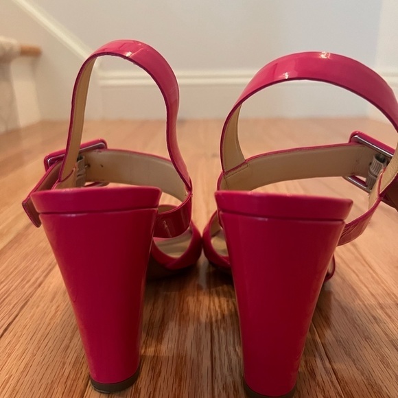 J. Crew Sydney Hot Pink Patent Leather Block Heel Sandals Size 7 - Picture 7 of 10